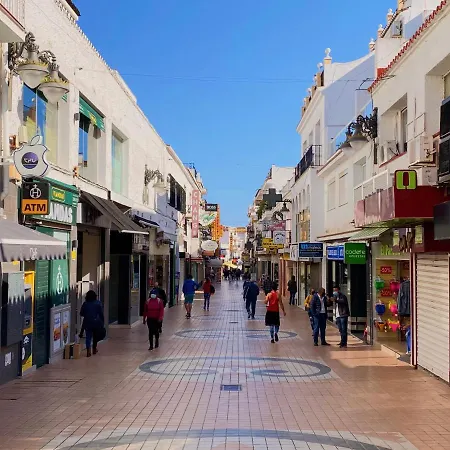 En La Carihuela-costa Del Sol * توريمولينوس