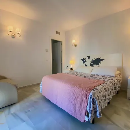 En La Carihuela-costa Del Sol Appartement *